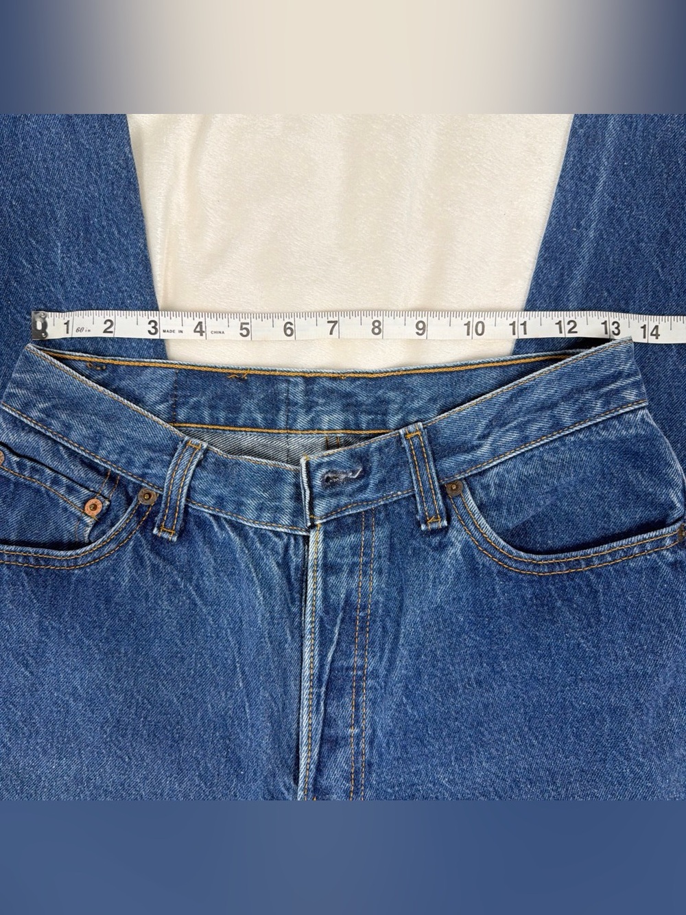 ✨ RARE VINTAGE 1997 MADE IN USA LEVI’S 17501 JEANS ✨ - Picture 5 of 8
